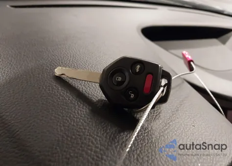 2014 Subaru Outback 2.5I Premium z USA, uszkodzony, nr VIN 4S4BRCCC8E3220140